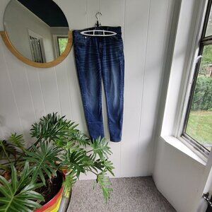 Jean by Amercan Eagle 32" x 34" AirFlex Jean, distressed but no tears.